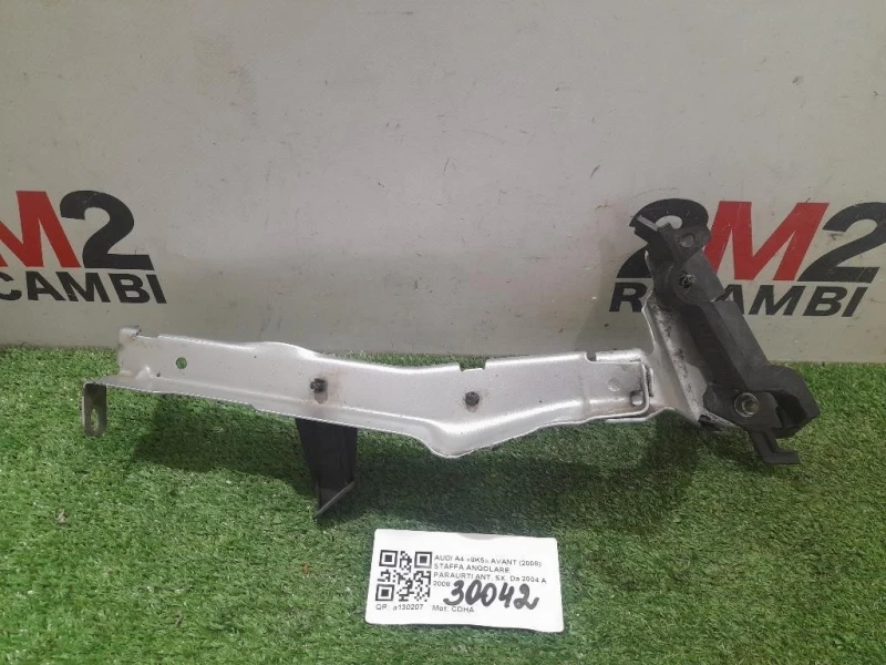 Staffa Angolare Paraurti ANT SX Audi A4 8K5 Avant 2008