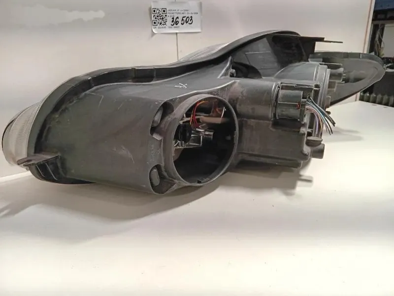 Proiettore ANT DX C2Z30856 Jaguar XF I 2008