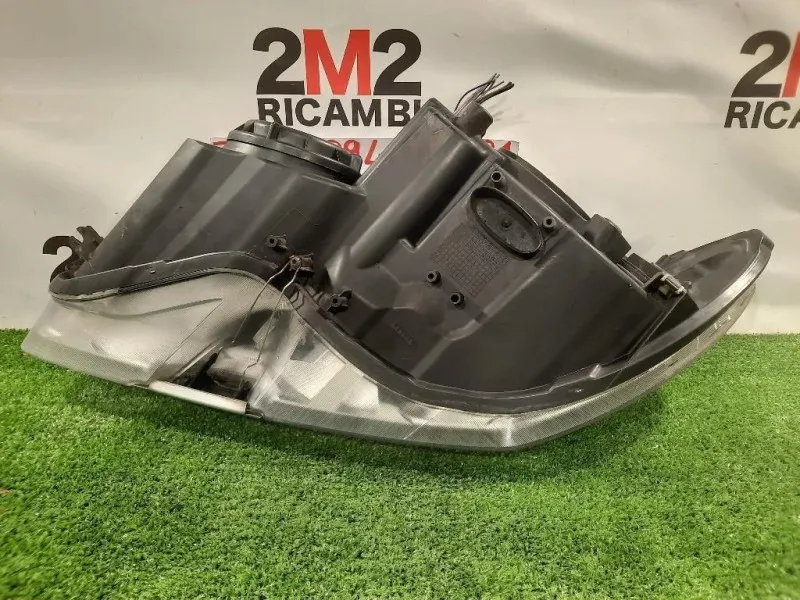 Proiettore ANT DX 8X23 13W029 AC Jaguar XF I 2008