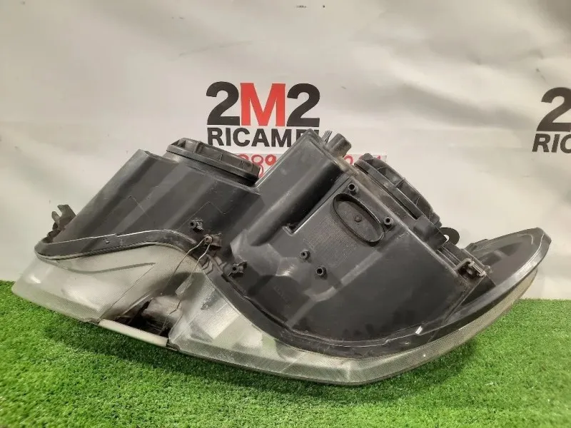 Proiettore ANT DX 8X23 13W029 AC Jaguar XF I 2008