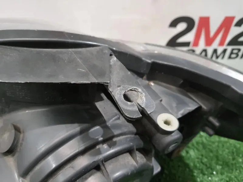 Proiettore ANT DX C2Z30859 Jaguar XF I 2008