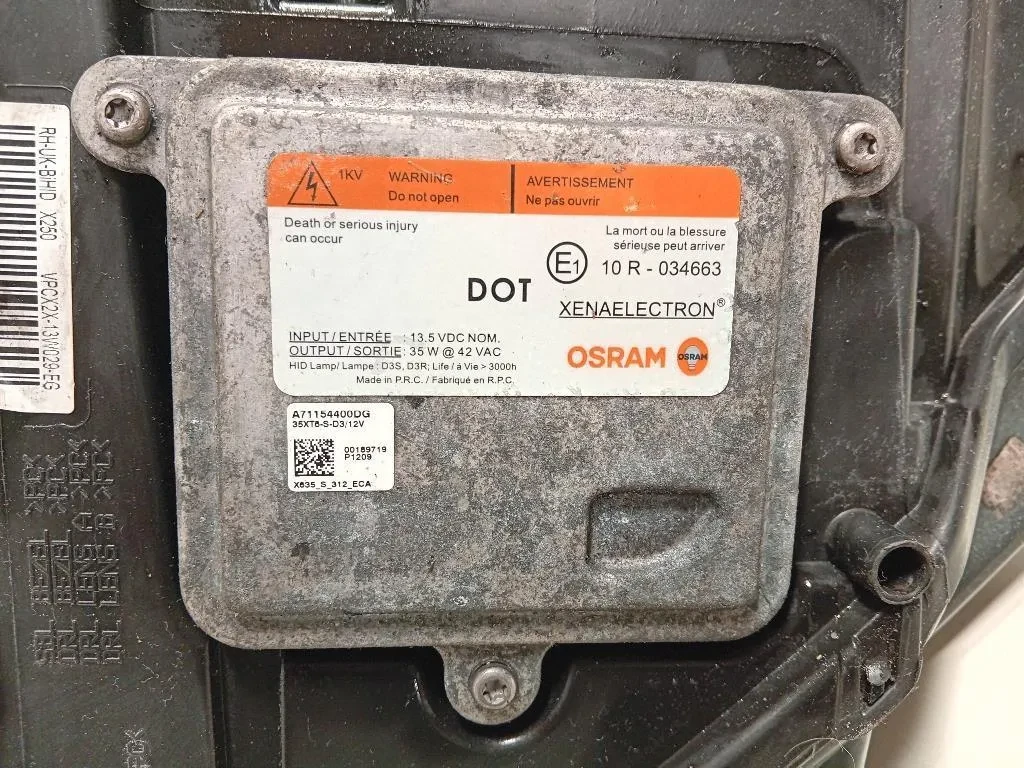 Proiettore ANT DX CX23-13W029-DF Jaguar XF I 2011