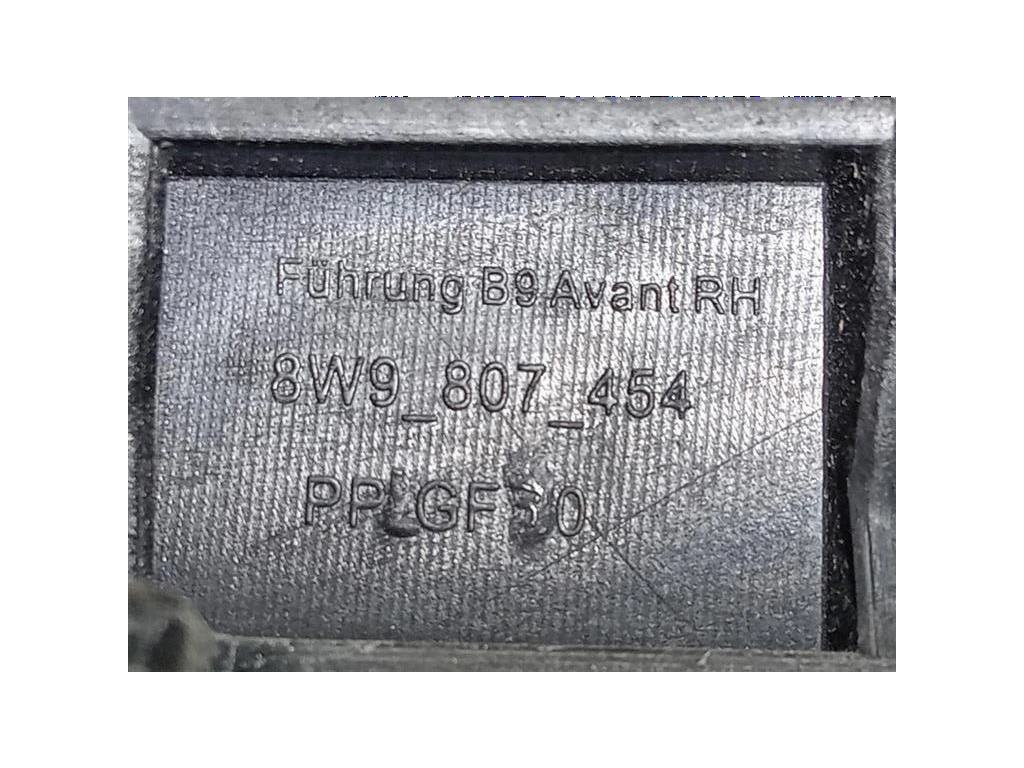 Staffa Sostegno Estparaurti POST DX 8W9 807 454 DX Audi A4 8W5 Avant 2015