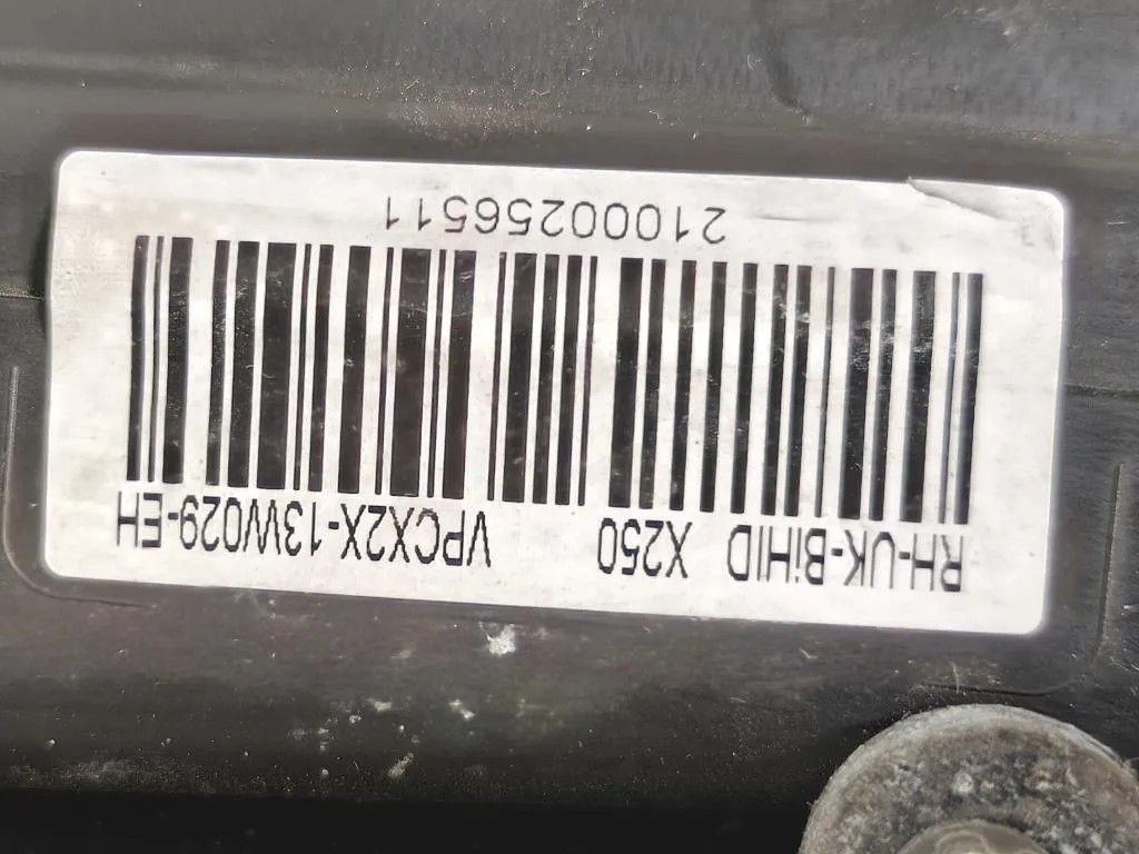 Proiettore ANT DX GX73-13W029-DE Jaguar XF I 2011