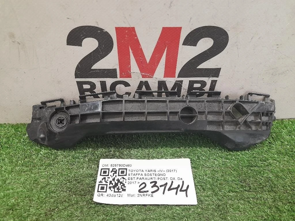 Staffa Sostegno Estparaurti POST DX 525750D460 DX Toyota Yaris IV 2017