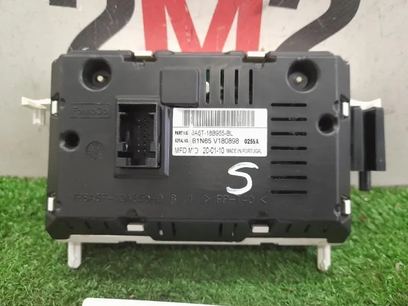 Display Check Control 8A6T18B955BL Ford Fiesta VI 2008