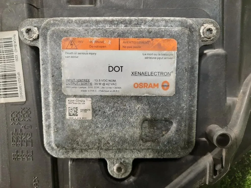 Proiettore ANT DX CX2X-13W030-EG Jaguar XF II 2015