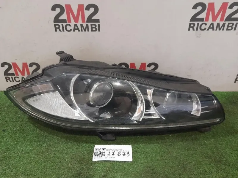 Proiettore ANT DX Jaguar XF II 2015