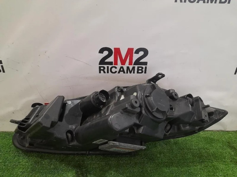 Proiettore ANT DX T2H24584 Jaguar XF II 2015