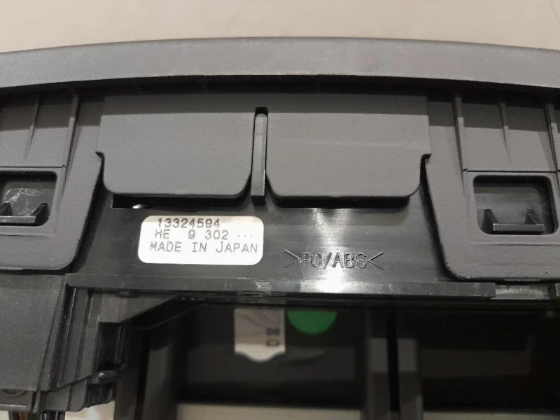 Display Check Control 13223793 Opel Insignia A 2009