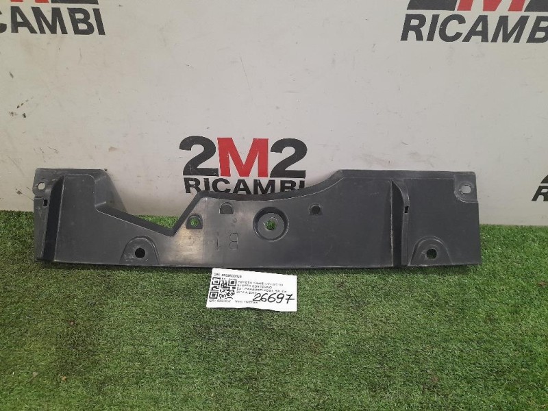 Staffa Sostegno Estparaurti POST SX 583980D020 Toyota Yaris IV 2014