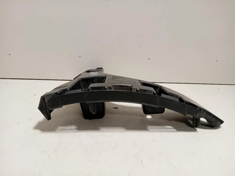 Staffa Sostegno Estparaurti POST SX 31383481 Volvo V60 I 2010
