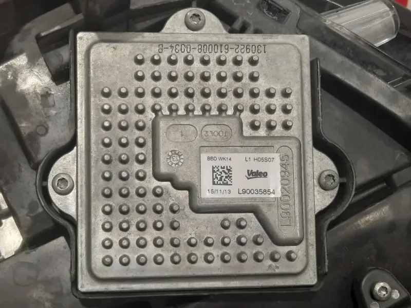 Proiettore ANT DX 68144708AD BIXENON Jeep Grand Cherokee IV 2011