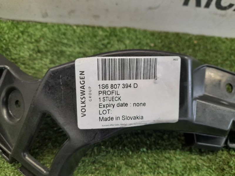 Staffa Sostegno Infparaurti POST DX 1S6807394D Volkswagen UP 2012