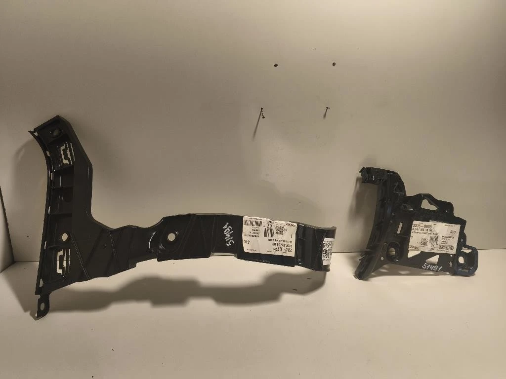 Staffa Sostegno Infparaurti POST SX A2478851800A2478850400 Mercedes Classe B W247 2019