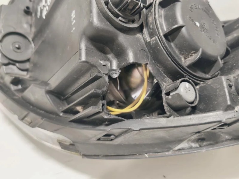 Proiettore ANT DX 921021W280 Kia RIO III 2012