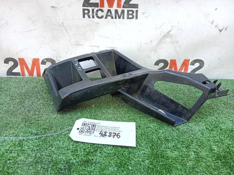 Staffa Sostegno Infparaurti POST SX A1668803303 Mercedes Classe ML W166 2012
