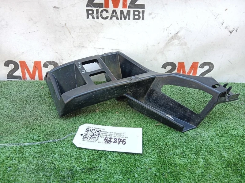 Staffa Sostegno Infparaurti POST SX A1668803303 Mercedes Classe ML W166 2012