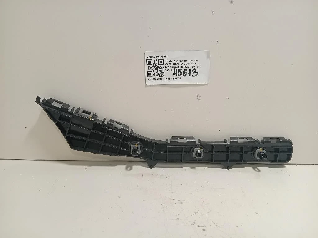 Staffa Sostegno Intparaurti POST DX 52575-05061 Toyota Avensis III SW 2009