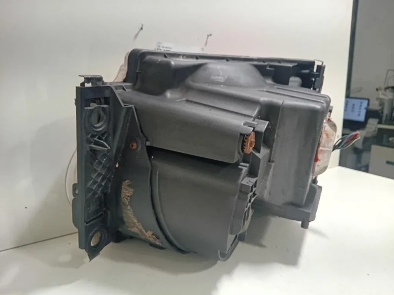 Proiettore ANT DX XBC500022 Land Rover Discovery III 2005