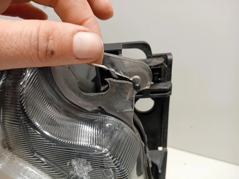 Proiettore ANT DX AH22-13W029-FD Land Rover Discovery IV 2010