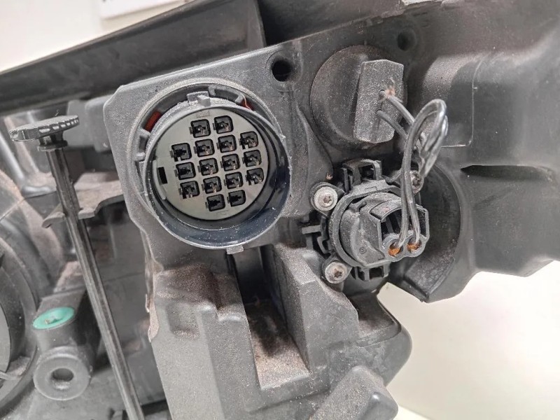 Proiettore ANT DX BJ32-13W029-DE Land Rover Range Rover Evoque I 2011