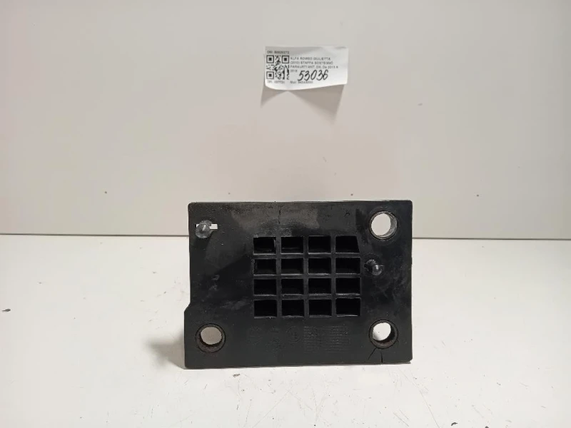 Staffa Sostegno Paraurti ANT DX 50520272 Alfa Romeo Giulietta 2013