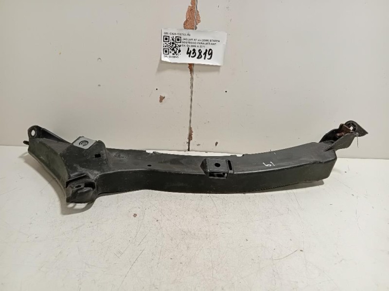 Staffa Sostegno Paraurti ANT DX CX23-17E762-AB Jaguar XF I 2008