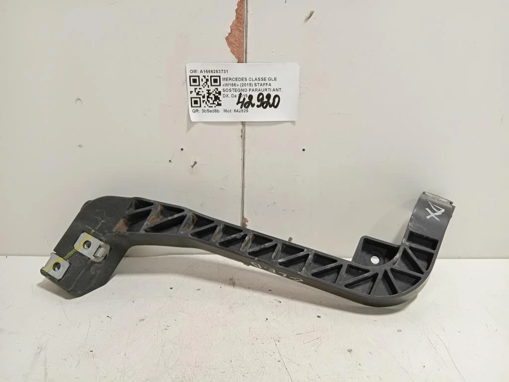 Staffa Sostegno Paraurti ANT DX A1666263731 Mercedes Classe GLE W166 2015
