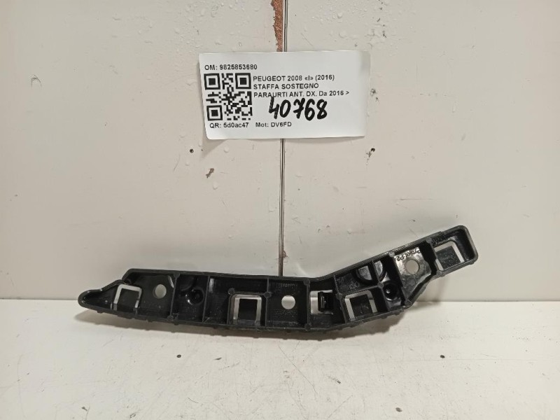 Staffa Sostegno Paraurti ANT DX 9825853680 Peugeot 2008 I 2016