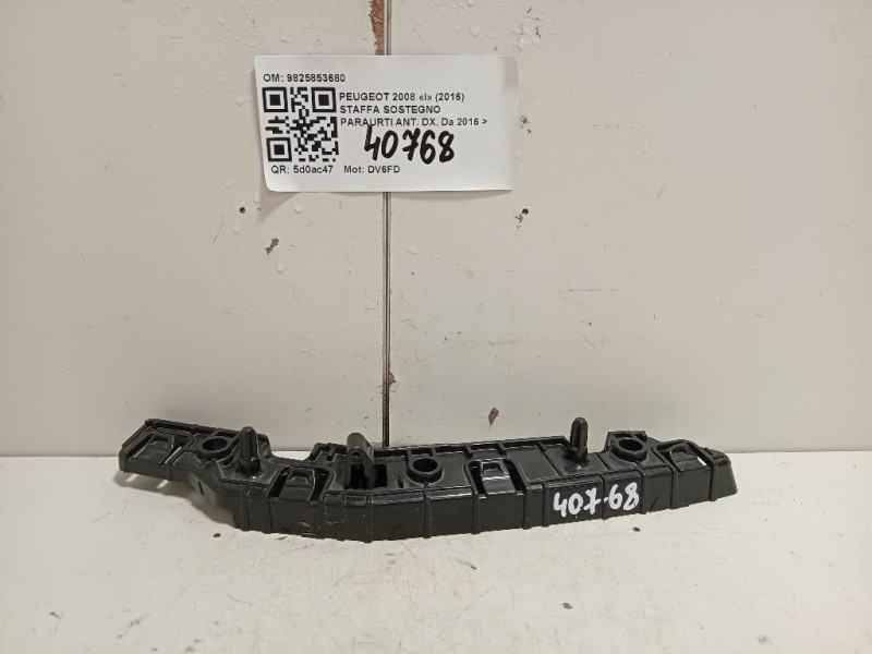 Staffa Sostegno Paraurti ANT DX 9825853680 Peugeot 2008 I 2016