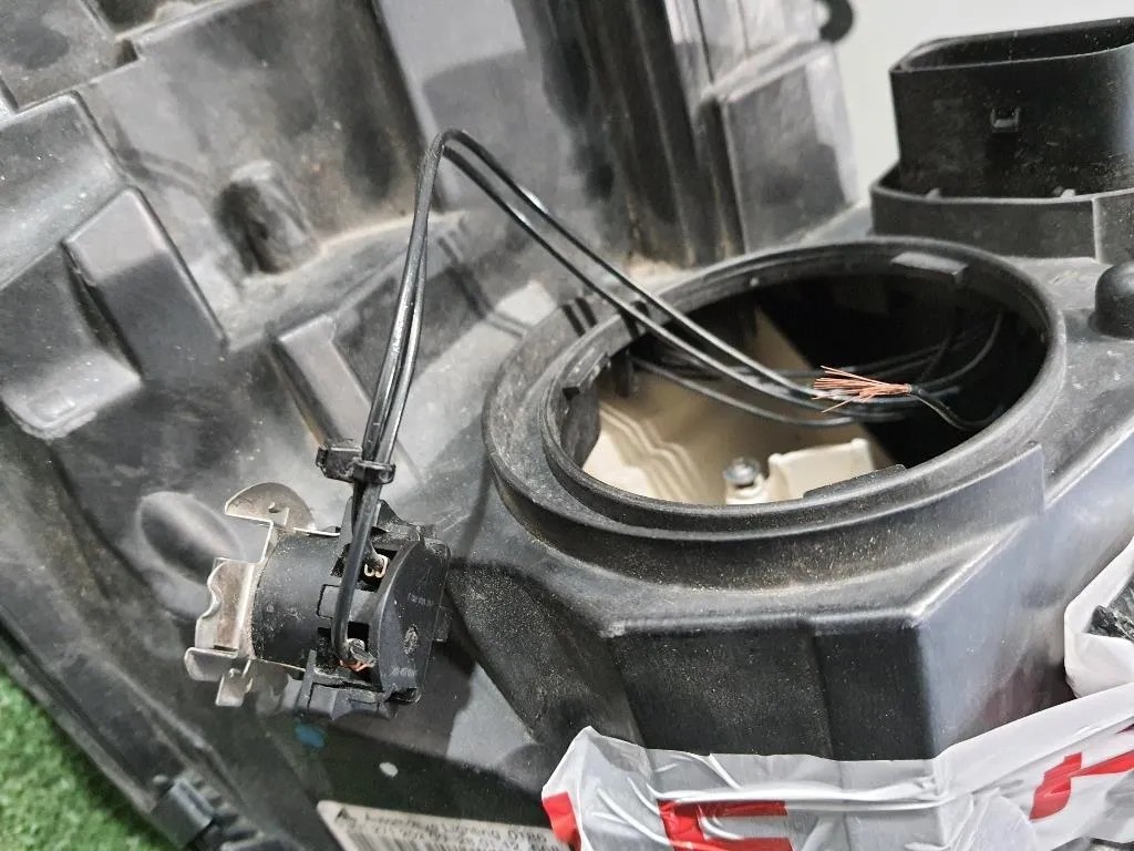 Proiettore ANT DX A2468200261 Mercedes Classe B W246 2012