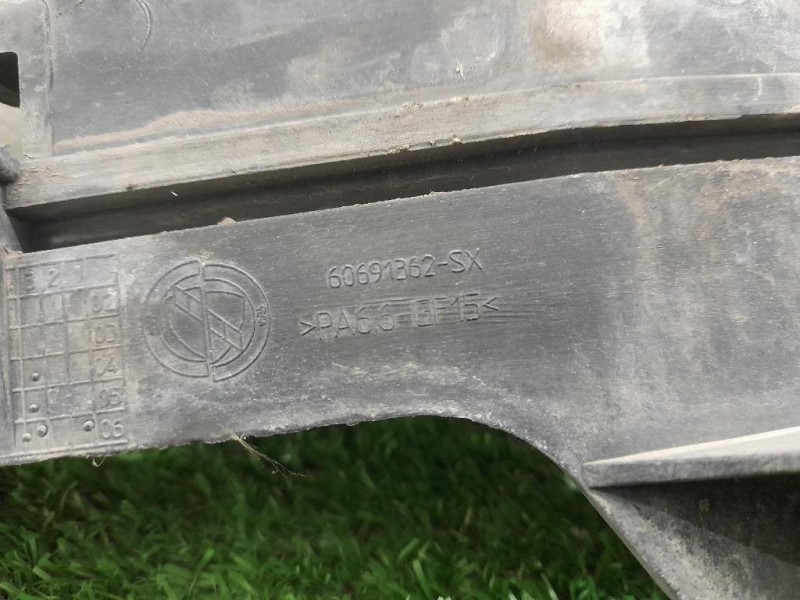 Staffa Sostegno Paraurti ANT SX 60691362 Alfa Romeo 159 2006