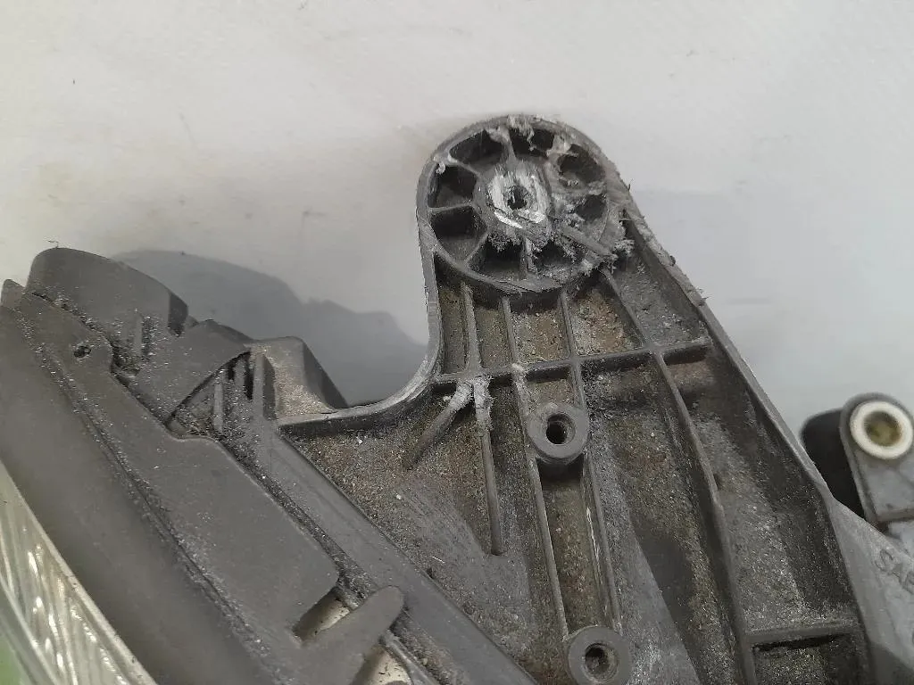 Proiettore ANT DX A2048208661 Mercedes Classe C W204 2007