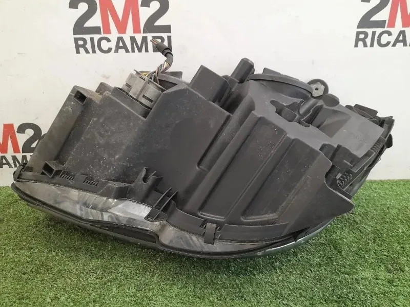 Proiettore ANT DX A2048208661 Mercedes Classe C W204 2007