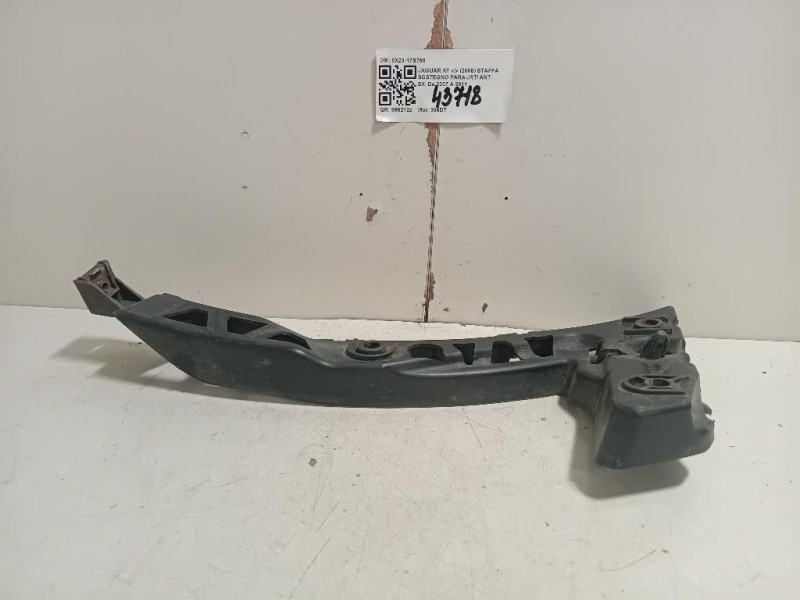 Staffa Sostegno Paraurti ANT SX 8X23-17B750 Jaguar XF I 2008