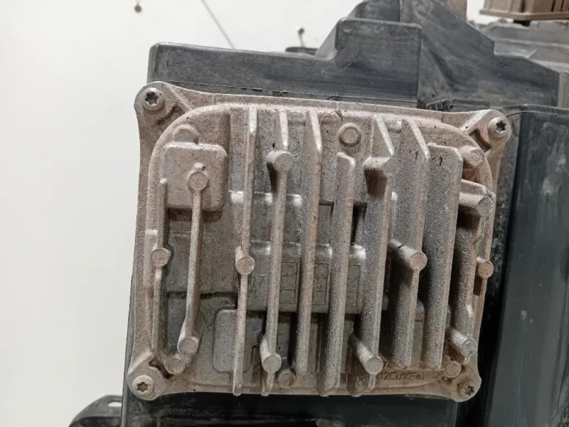 Proiettore ANT DX A2059069504 Mercedes Classe C W205 2014