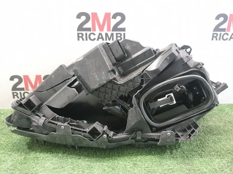 Proiettore ANT DX A1569067000 Mercedes Classe GLA X156 2017