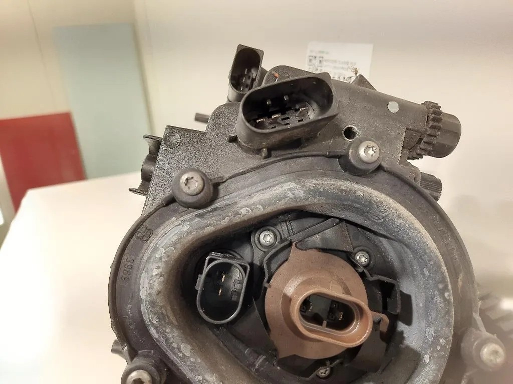 Proiettore ANT DX FARO SLK R171 A 171 820 21 61 KZ Mercedes Classe SLK R171 2004