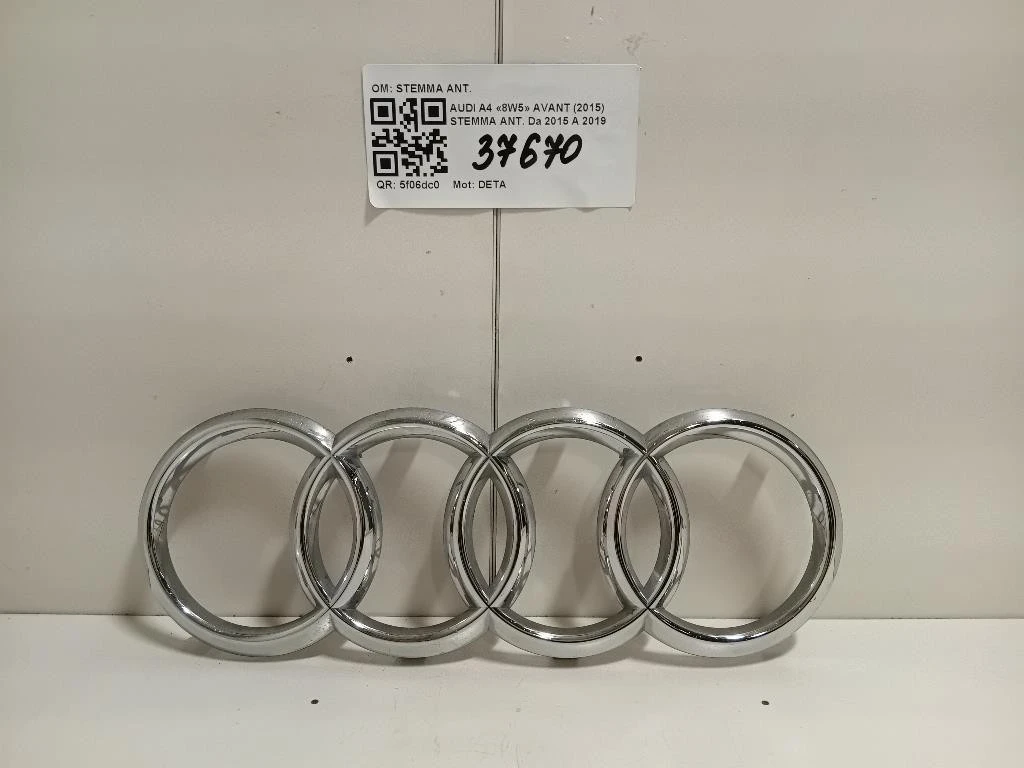 Stemma ANT 8T08536052ZZ Audi A4 8W5 Avant 2015