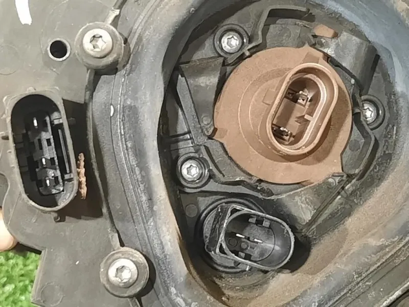 Proiettore ANT DX 1LL 008 361-64 Mercedes Classe SLK R171 2008