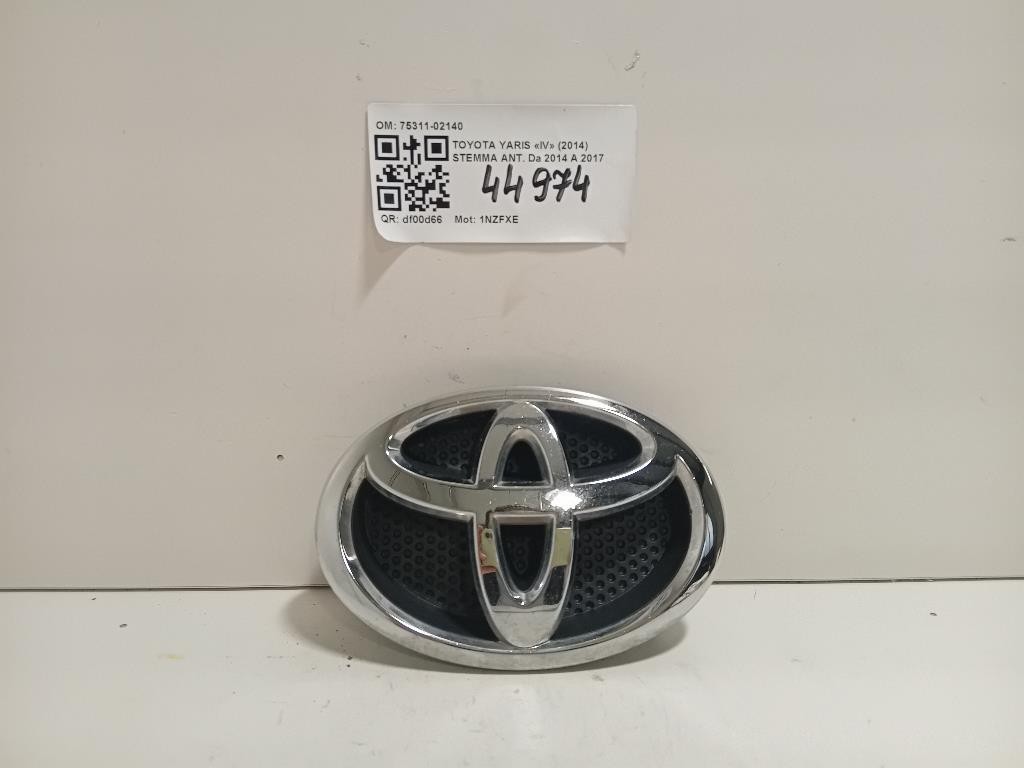 Stemma ANT 75311-02140 Toyota Yaris IV 2014
