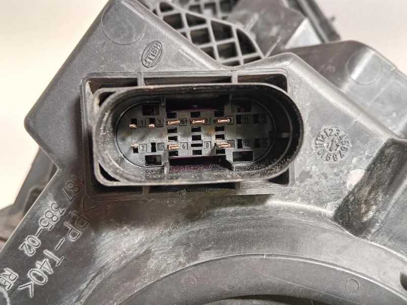 Proiettore ANT DX A4479067800 FARO FANALE Mercedes VITO W447 2014