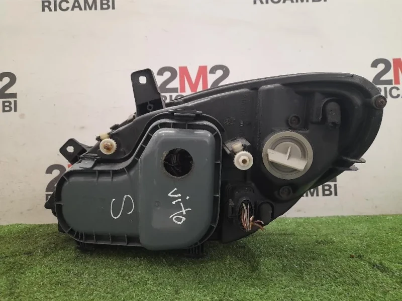 Proiettore ANT DX A6398200261 Mercedes VITO W639 2004