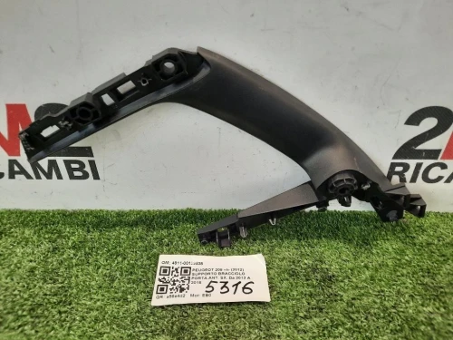 Supporto Bracciolo Porta ANT SX 4911-00129538 Peugeot 208 I 2012