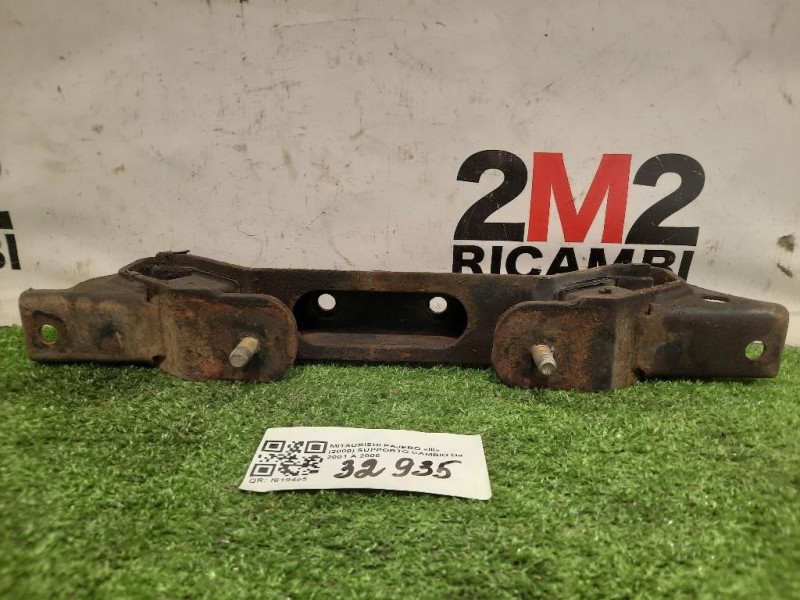 Supporto Cambio MN125541 Mitsubishi Pajero III 2000