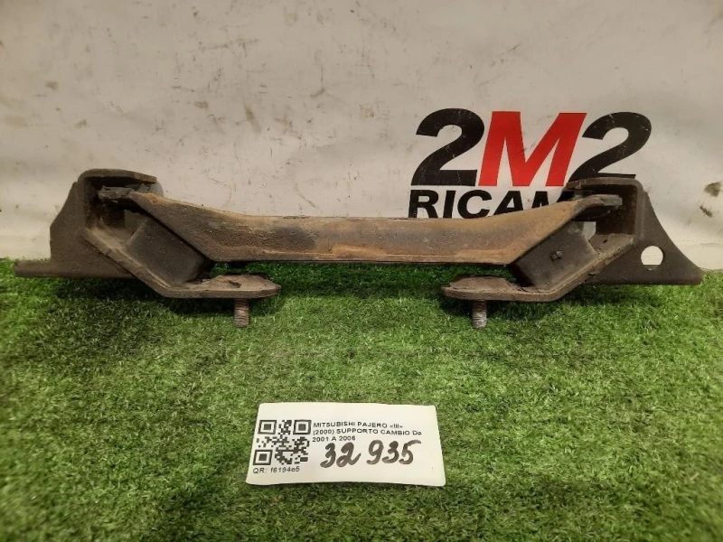 Supporto Cambio MN125541 Mitsubishi Pajero III 2000