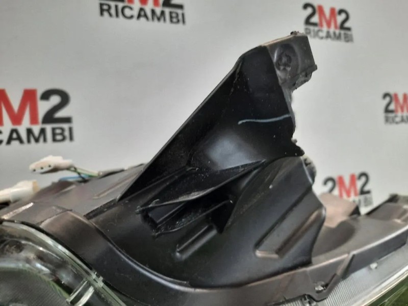 Proiettore ANT DX 260105FA0A 100-18730 Nissan Micra V 2016