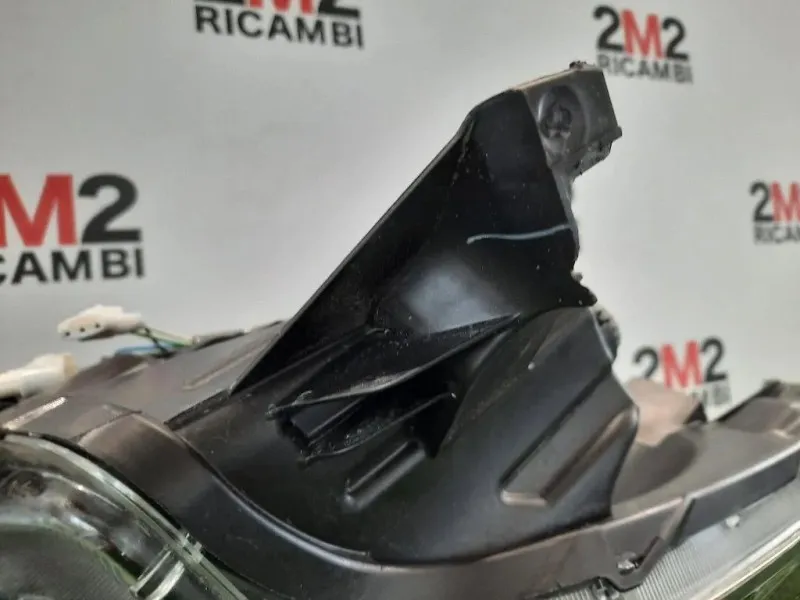 Proiettore ANT DX 260105FA0A 100-18730 Nissan Micra V 2016