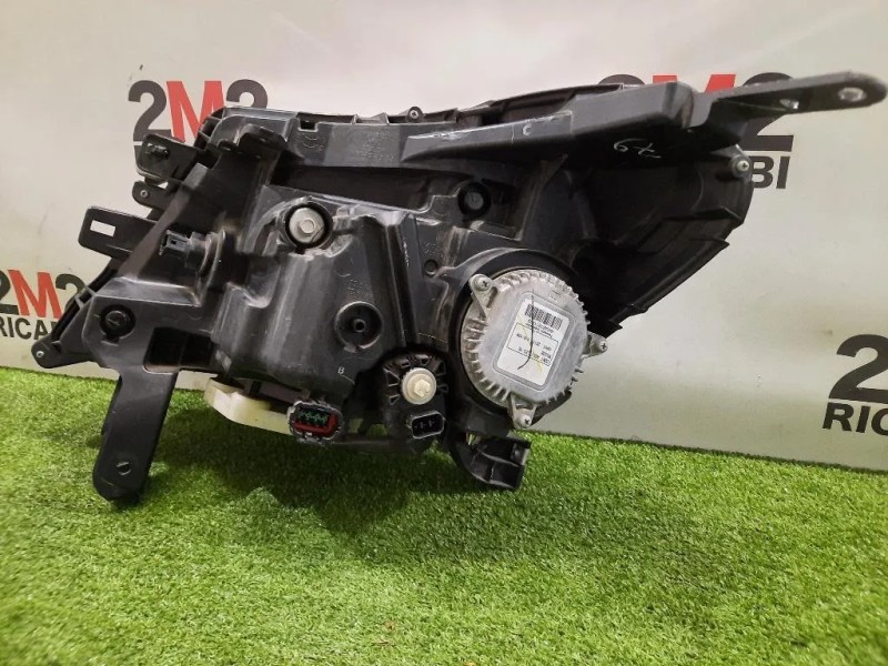 Proiettore ANT DX 260104KD5A Nissan Np300 Navara II 2015